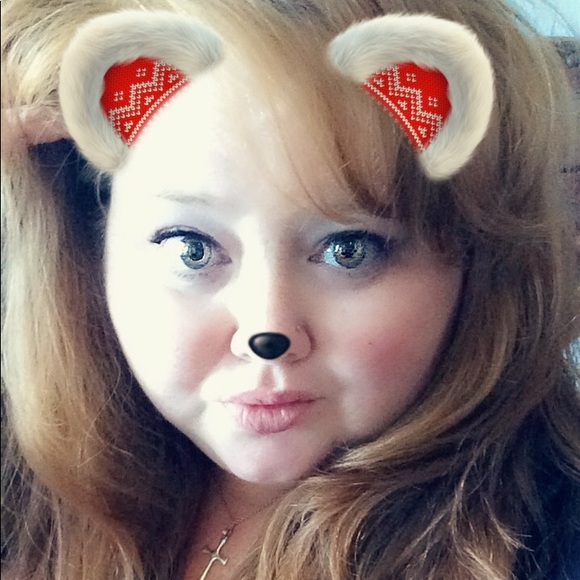 Meet your Posher, Brandie - Picture 8 of 8